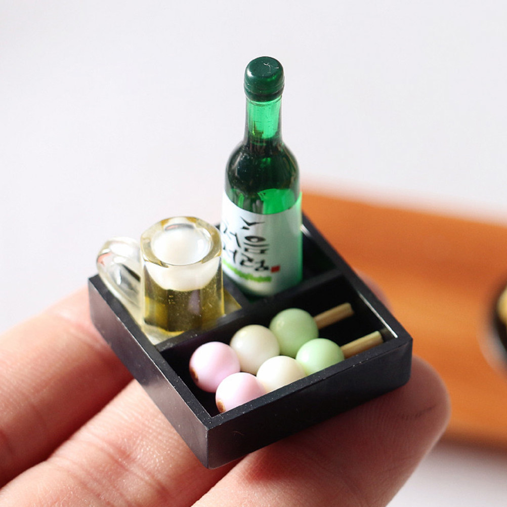 Japanese Lifestyle And Food - 3Pcs Mini Sushi Realistic Decorative Set
